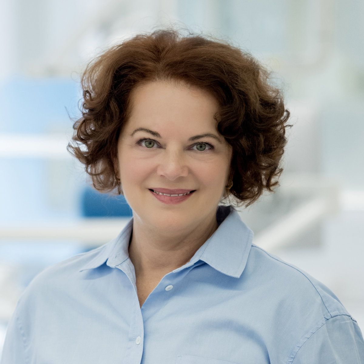 dr. med. dent. (mu budapest) ildikó czell